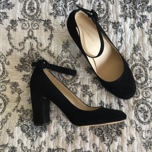 ⭐️ Marc Fisher sued heels. Only worn once!